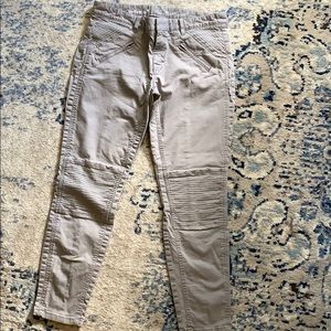 Women’s pants